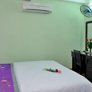 Sea Breeze Отель