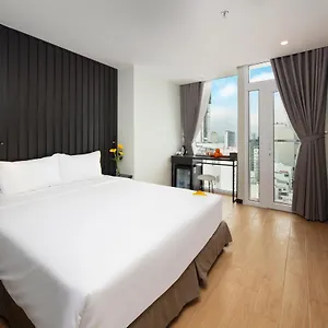 Agnes Nha Trang