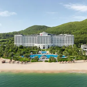 5* Semesteranläggning (resort) Marriott & Spa, Hon Tre Island